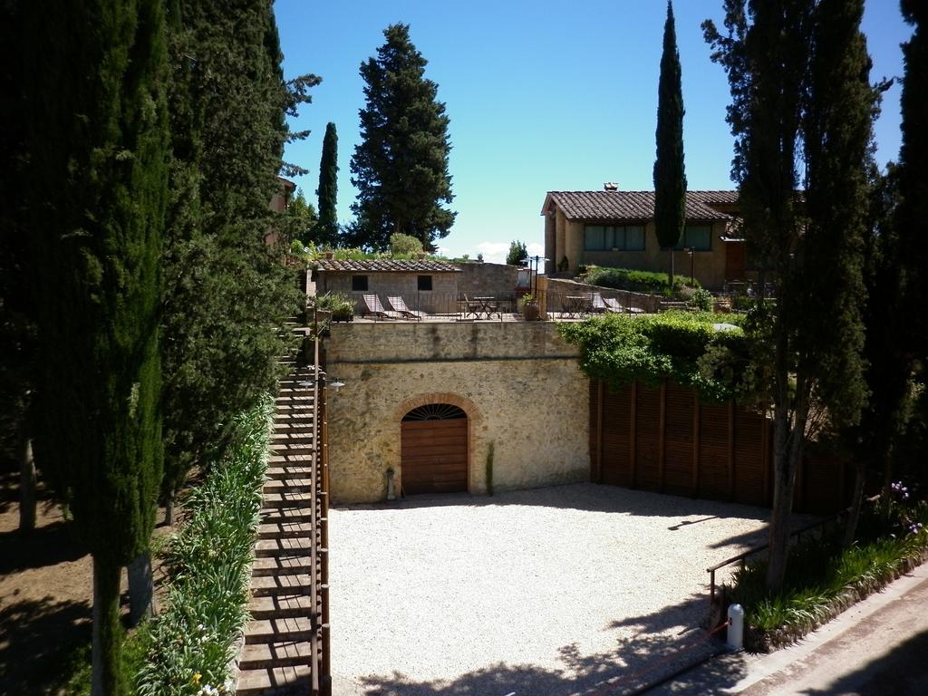 Podere Le Grotte Σαν Τζιμινιάνο Εξωτερικό φωτογραφία